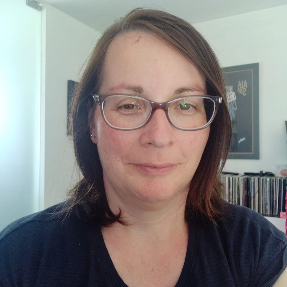 Joanne Carlton - auteur